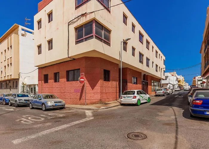 Cozy Apartment In Puerto Del Rosario With Kitchen
